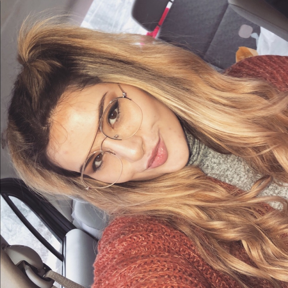 Meet your Posher, Taylor